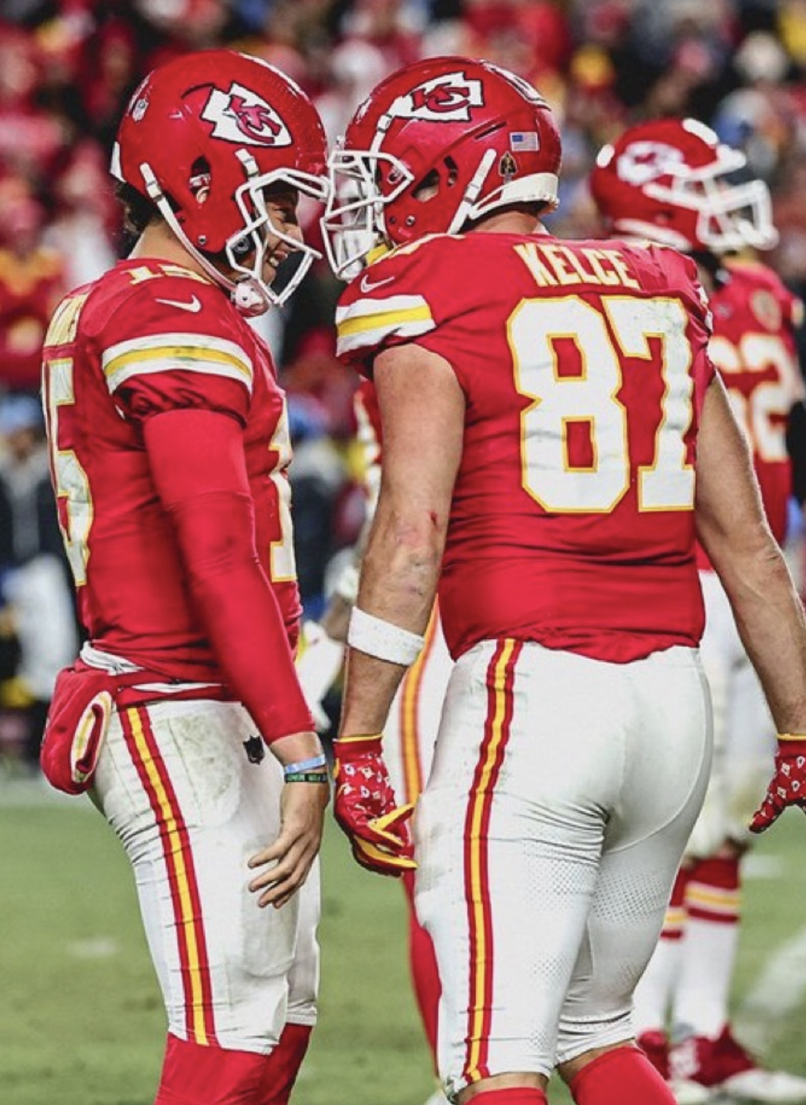 Chiefs Travis Kelce Fastest Tight End in NFL History to Reach 12,000 Career Receiving Yards