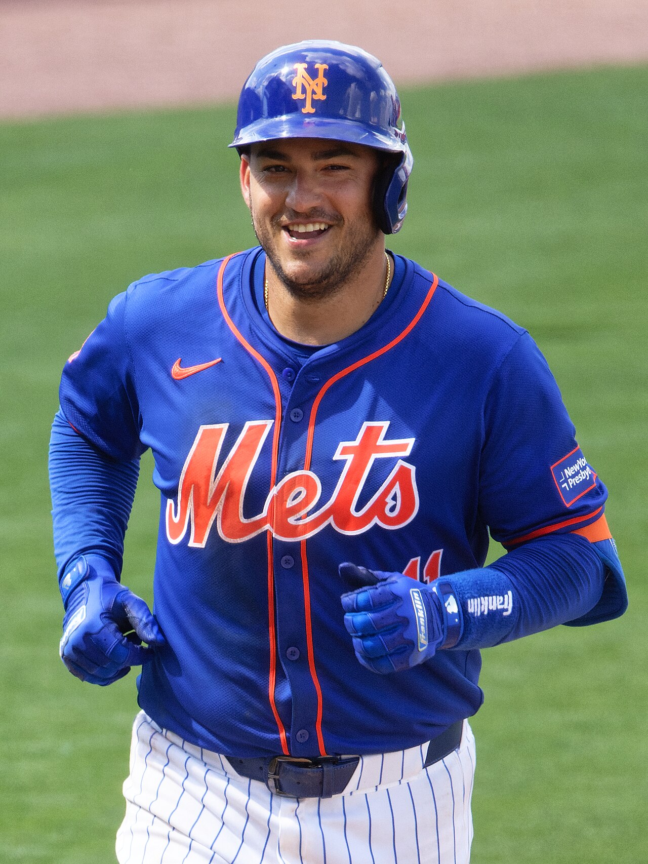 San Diego Padres Sign Jose Iglesias to a Minor League Deal