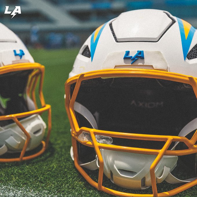 Los Angeles Chargers Have Fired OC Greg Norman And OL Coach Mike Devlin