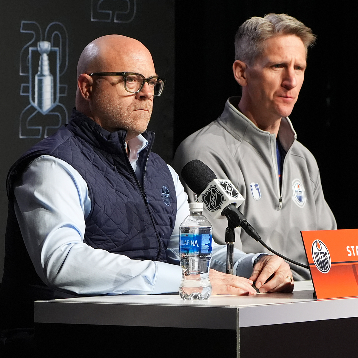 Oilers Relieve Head Coach Kris Knoblauch and Assistant Coach Mark Stuart of Their Duties