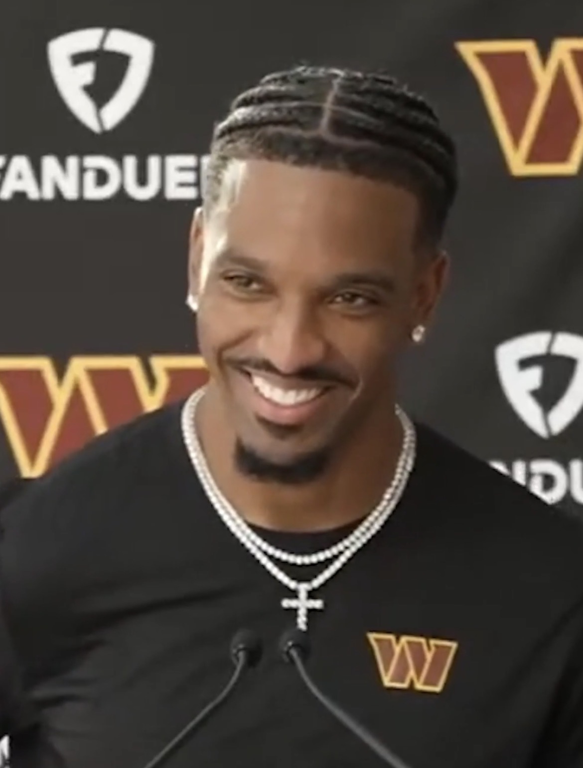 Commanders QB Jayden Daniels Has "Chance" to Play Against Colts in London